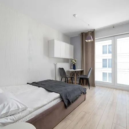 Modern In The Centre Close To The Market Square By Renters 아파트